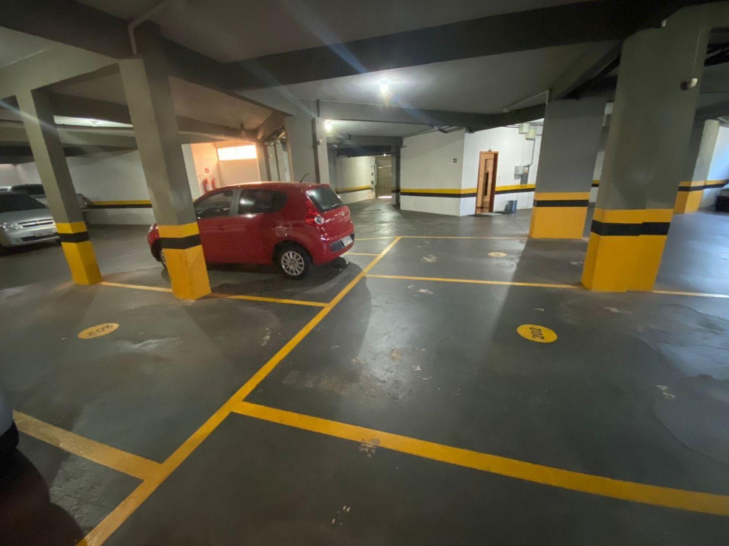 2 Vagas Garagens