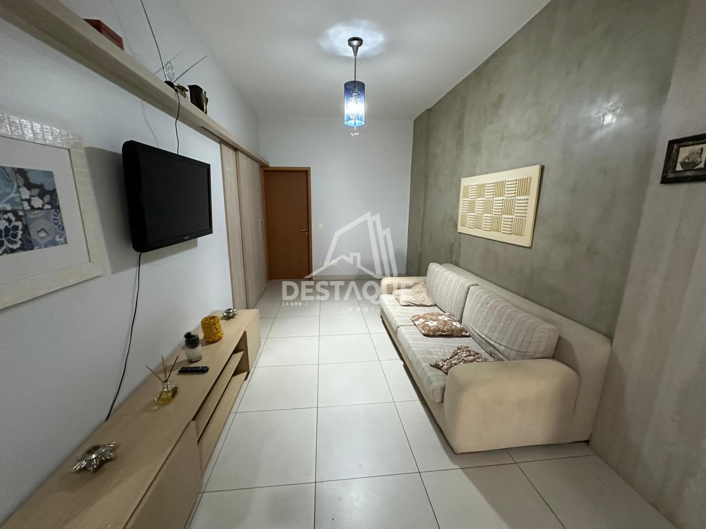 Apartamento para Venda, em Presidente Prudente, bairro Centro, 3 dormitórios, 2 banheiros, 1 suíte, 1 vaga