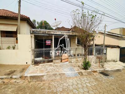 Casa para Venda, em Santo Anastácio, bairro Vila Barbeiro, 2 dormitórios, 1 banheiro, 1 vaga