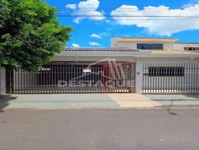 Casa para Venda, em Presidente Prudente, bairro Jardim Prudentino, 3 dormitrios, 1 banheiro, 1 sute, 2 vagas
